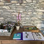 Le Heron - De Charme Cloture, Acces A La Riviere - 6 Ou 10 Personnes Дом отдыха