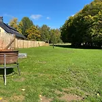 Le Héron - De Charme Clôturé, Accès à La Rivière - 6 Ou 10 Personnes Casa de Férias Fauvillers