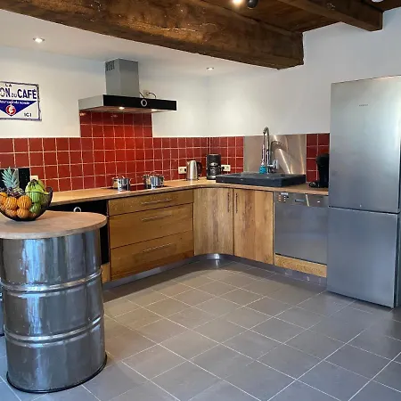 Vakantiehuis Le Heron - De Charme Cloture, Acces A La Riviere - 6 Ou 10 Personnes *