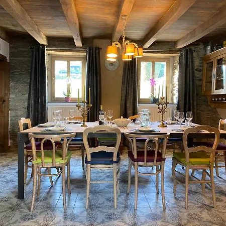 Vakantiehuis Le Heron - De Charme Cloture, Acces A La Riviere - 6 Ou 10 Personnes Fauvillers