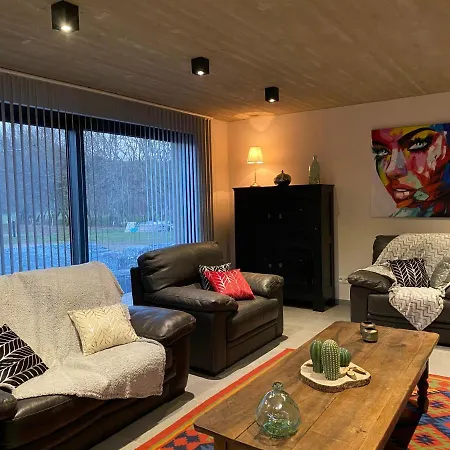 Le Heron - De Charme Cloture, Acces A La Riviere - 6 Ou 10 Personnes Holiday home Fauvillers